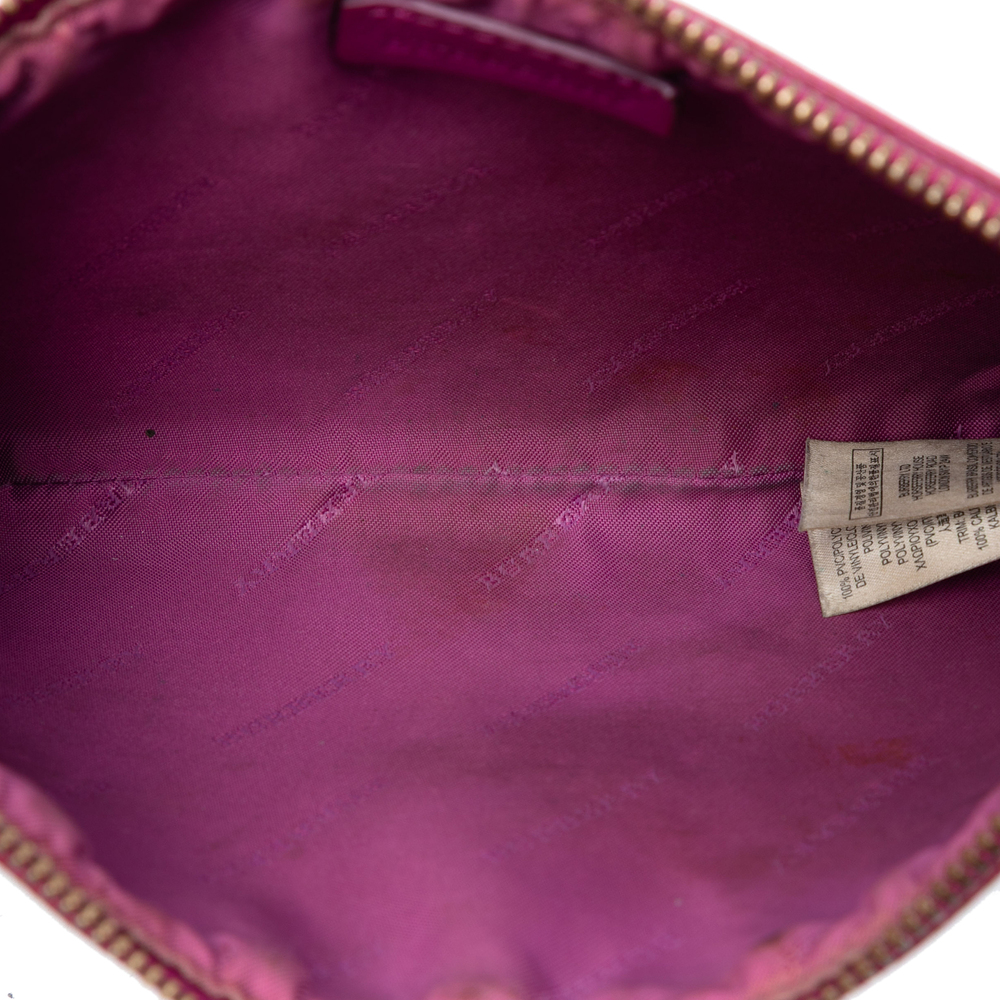 Pre-Loved Burberry Haymarket Check Coated Canvas Peyton Crossbody - Picture 4 of 7